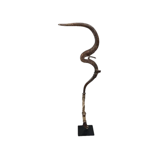 Mounted Kirdi Matakam (Mata) Throwing Knife, Cameroon – Hand-Forged Iron