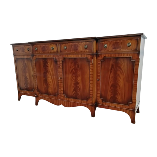 ED Hudson buffet in Walnut veneer
