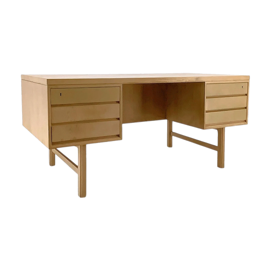 Omann Jun Oak Desk – Water-Based Lacquer, 156 x 79 x 72 cm
