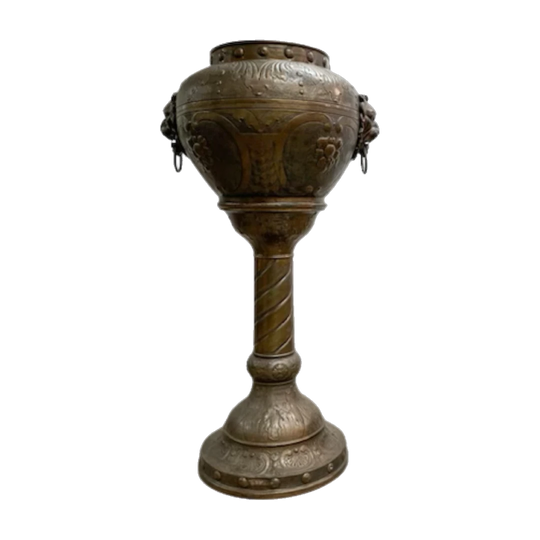 Antique Ornate Brass Jardinière on Pedestal Stand with Lion Head Mounts, Spiral-Fluted Column and Circular Base