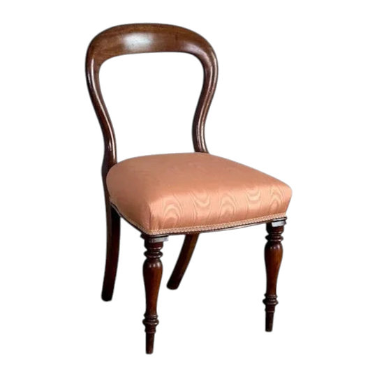 Antique English Victorian Mahogany Spoon-Back Dining Chairs, Set of Twelve, 19th Century