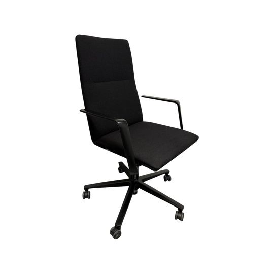 Wilkhahn FS 204/7 Medium Back Swivel Chair – Black Fabric with Fixed Arms