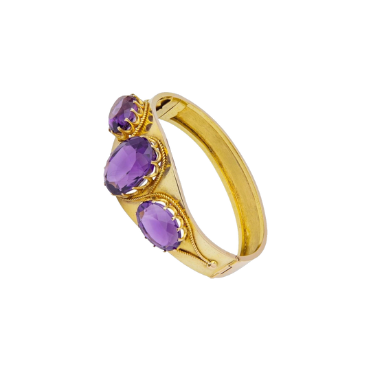 Victorian Etruscan Revival 15 Karat Gold Hinged Bangle with Oval-Cut Amethysts, English, c. 1870s–1880s