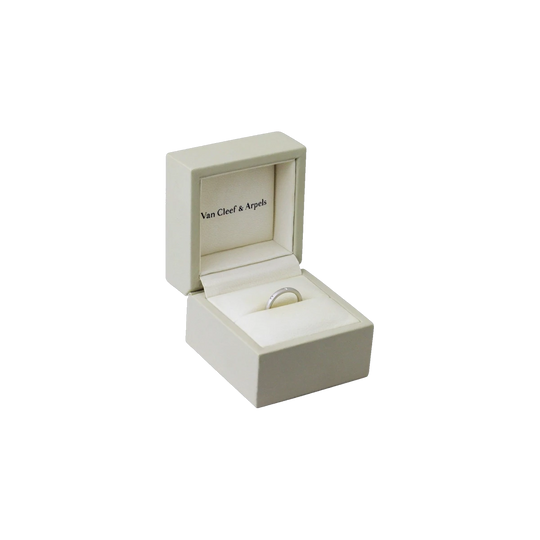 Van Cleef & Arpels ‘Infini Étoile’ Diamond Band in Platinum, Original Box