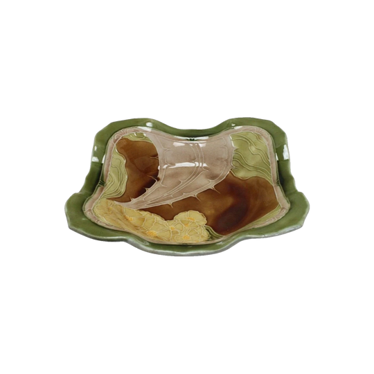 Minton majolica "Secessionist" ware bowl Hydrangea pattern