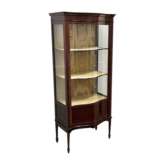 English Sheraton-Style Mahogany Bow-Front Display Cabinet with Glazed Door and Sides, c.1910