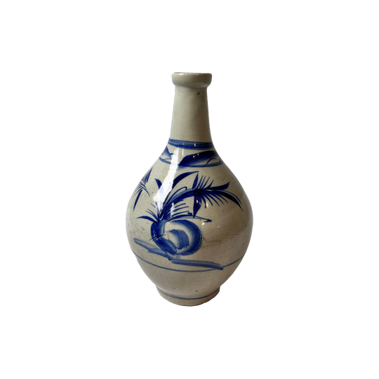 Antique Japanese Blue & White Tokkuri Sake Vase (Meiji Era) – 28cm | TOK002