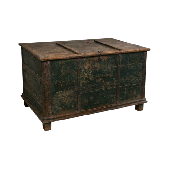 Old Indian Chest #22