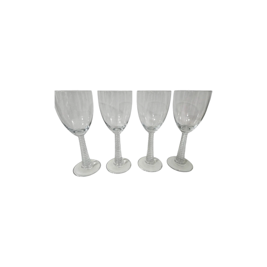Vintage High-Stem Ribbed Wine Goblets – Set of 4