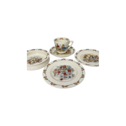 Royal Doulton Bunnykins Children’s Dinnerware Set, Creamware, Made in England – Plates, Bowl, Mug, Sauce Dish (Set of 5)