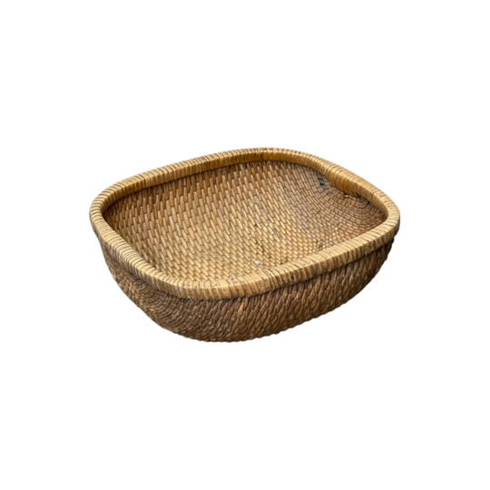 Oval Willow Display Basket — Natural.