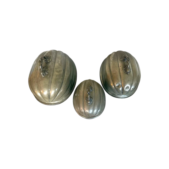 James Dixon & Son Georgian Pewter Meat Dome Cloche, Ribbed Melon Oval, Sheffield, pre-1835 Mark 399
