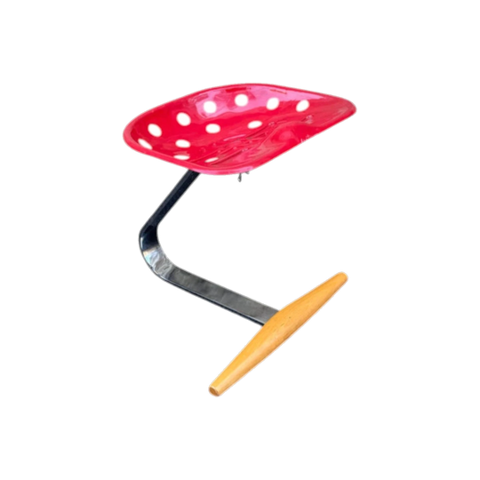 The Mezzadro stool