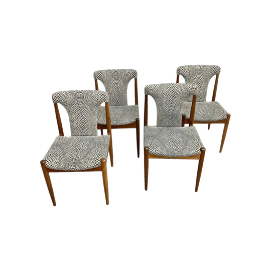 Set of 4 1970s Mid-Century T-Back Dining Chairs