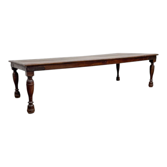 Coffee Table with Turned Legs