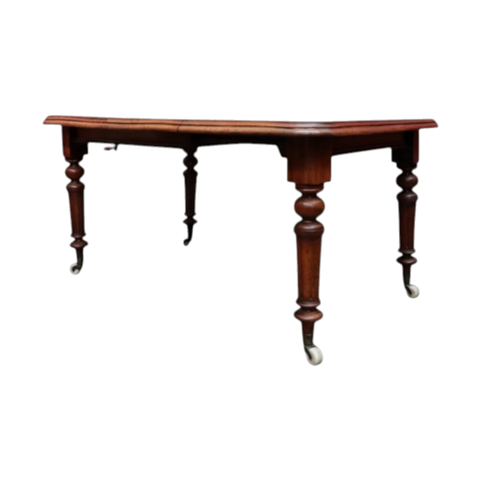 Antique English Mahogany Single-Leaf Extension Dining Table, c. 1880
