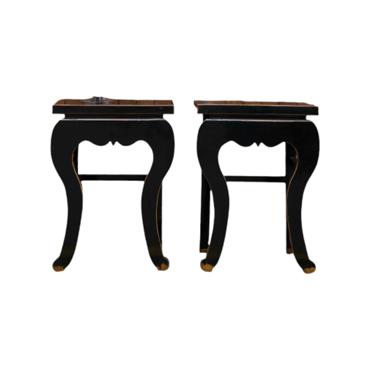 Black Lacquered Chinese Table with Exposed Edges