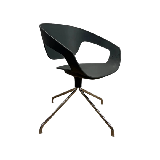 Design Nation Vad Swivel Chair by Luca Nichetto, 360-Degree Swivel Base