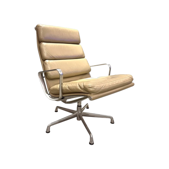 Eames Soft Pad Lounge Chair 2004 - Herman Miller EA433