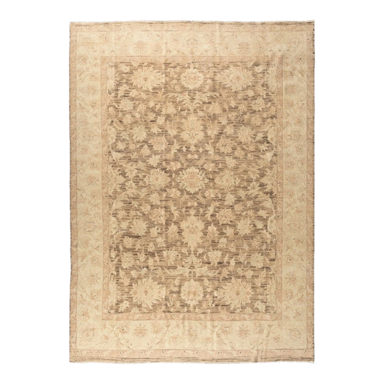 Vintage Indian Jaipuri Rug. 270 x 340cm