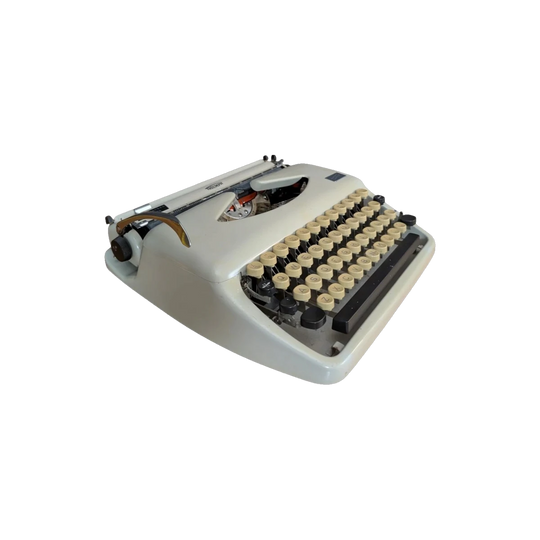West German Triumph Tippa Portable Typewriter Circa 1970