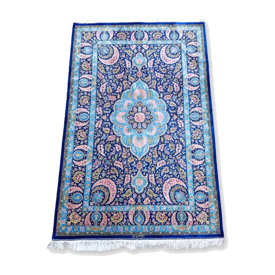 Iran Qum Saadi Persian Carpet signed 130 x 198cm