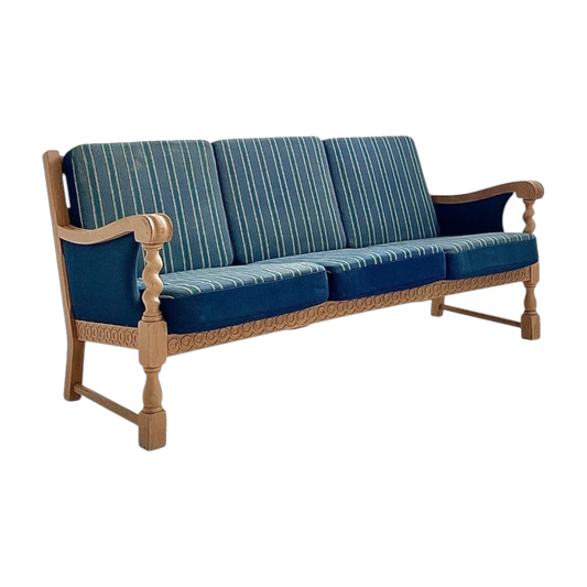 Henning Kjærnulf Oak Settee