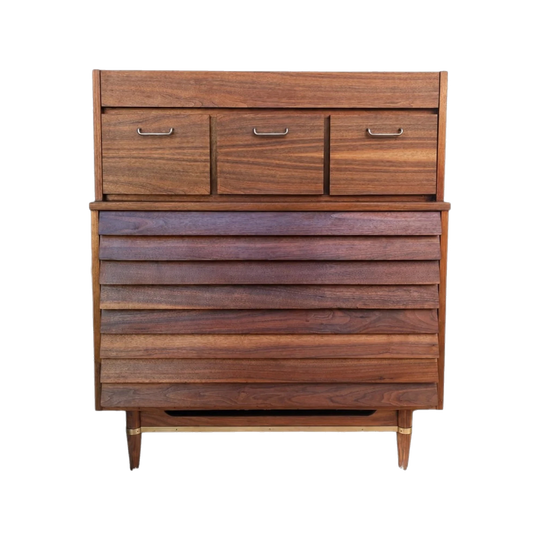 Mid Century American Of Martinsville Chest of Drawers