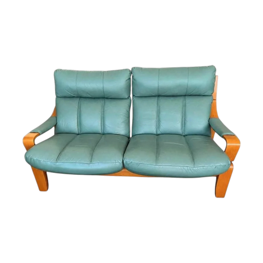 Scandinavian Tessa-style Leather Sofa