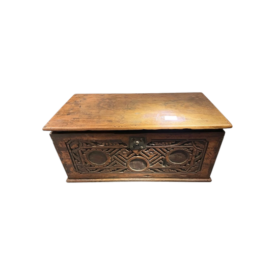 702: Carved Wooden Storage Trunk Blanket Chest Coffee Table Box