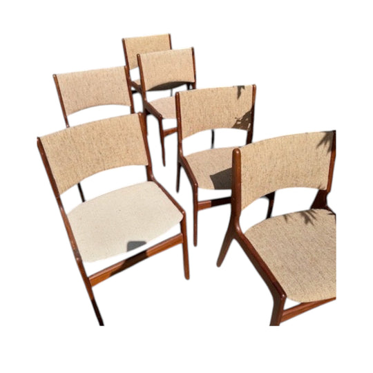 Erik Buch 'Model 89' Chairs