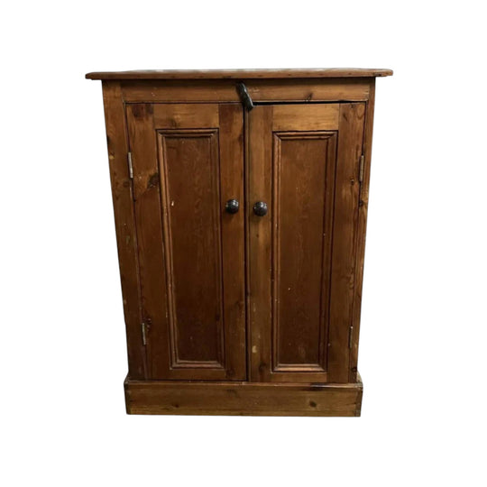 Rustik Baltic Pine Cabinet