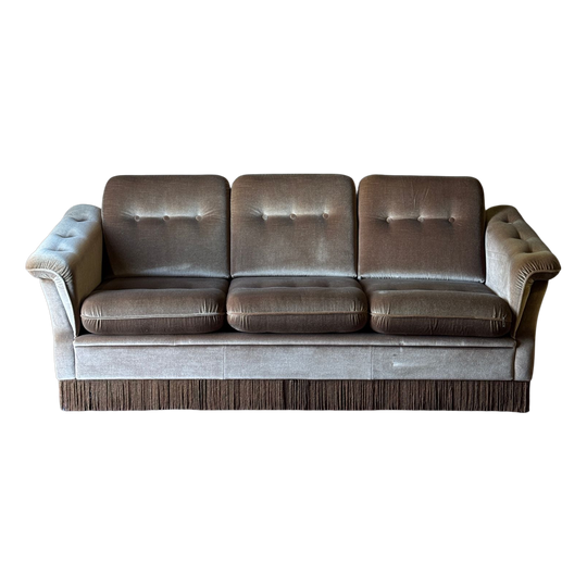 Vintage Fringed Velvet Lounge