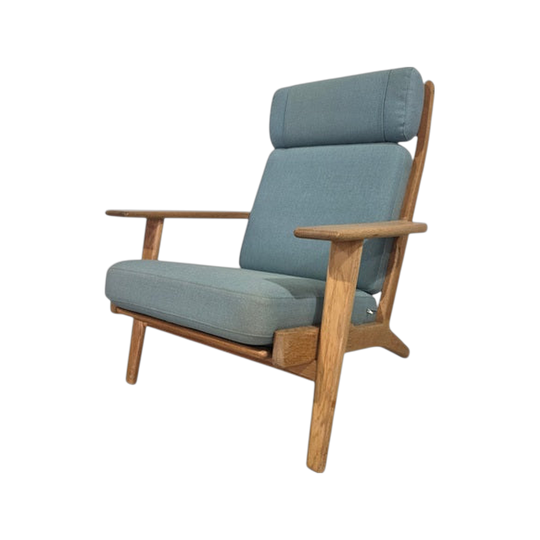 Hans Wegner GE290a High-back Oak Lounge Chair