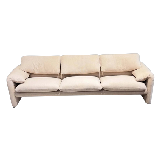 Maralunga Three-Seater Sofa in Cream — Vico Magistretti for Cassina, Italy