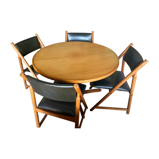 Vintage Parker Dining Table with 4 chairs