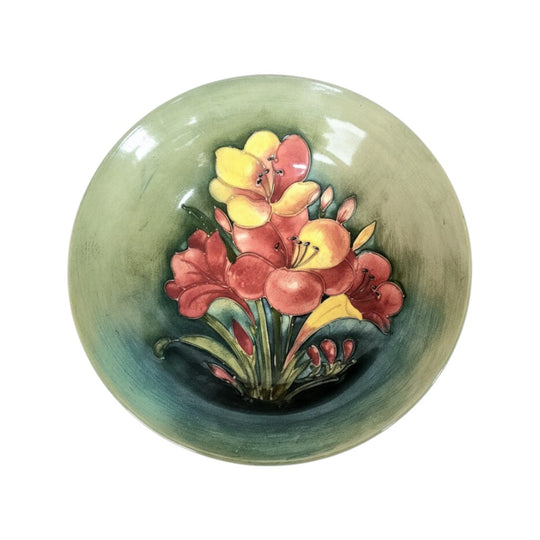 Vintage C.1947 Signed Walter Moorcroft "African Lilies" Large Bowl