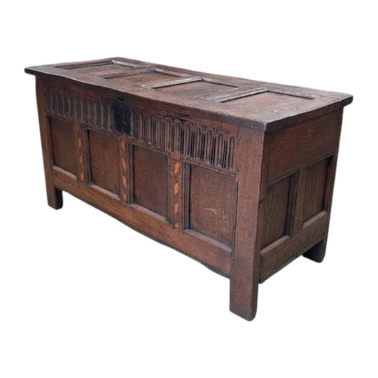17th century Oak blanket chest
