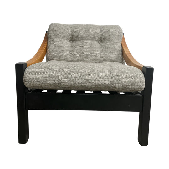 1970's Mid Century Armchair In The Style of Vico Magistretti