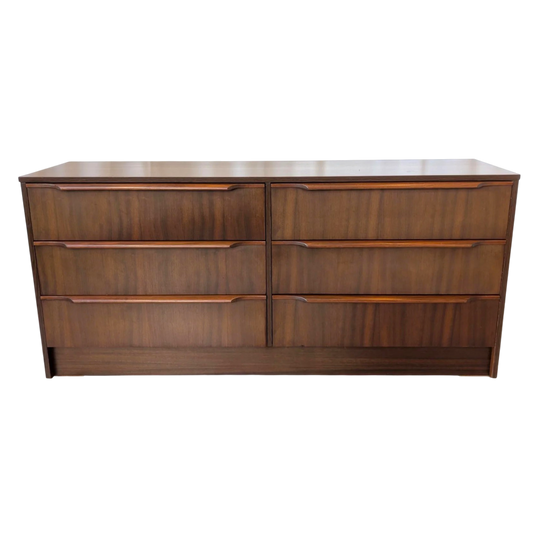 Vintage Macrob 6 Drawer Dresser