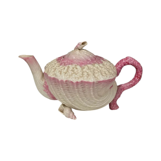 Keller & Guérin Lunéville Shell-Form Majolica Teapot, France, 1900–1910