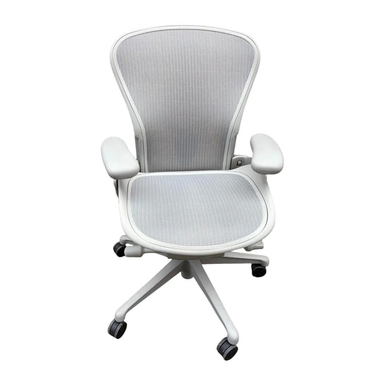Pre- Loved Herman Miller Aeron Chair Remastered Mineral Polished Aluminium – B Size