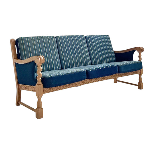 Henning Kjærnulf Oak Settee