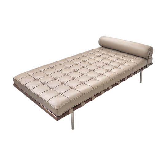 Ludwig Mies van der Rohe 'Barcelona' Sofa