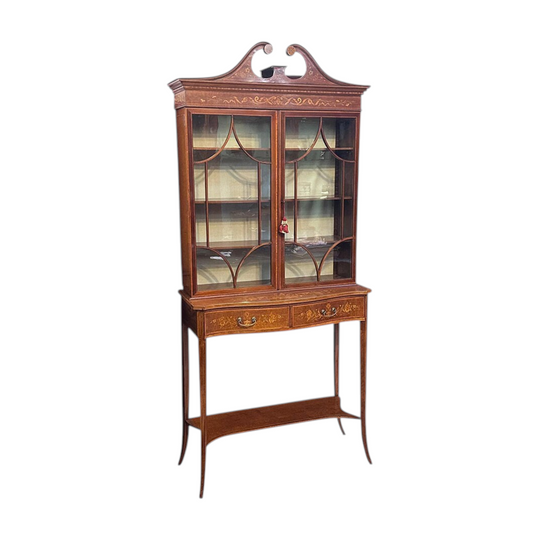 Superb English display cabinet with fine marquetry inlays by Edwards & Roberts c.1890