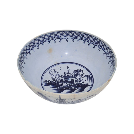 Pearlware hand painted blue and white bowl