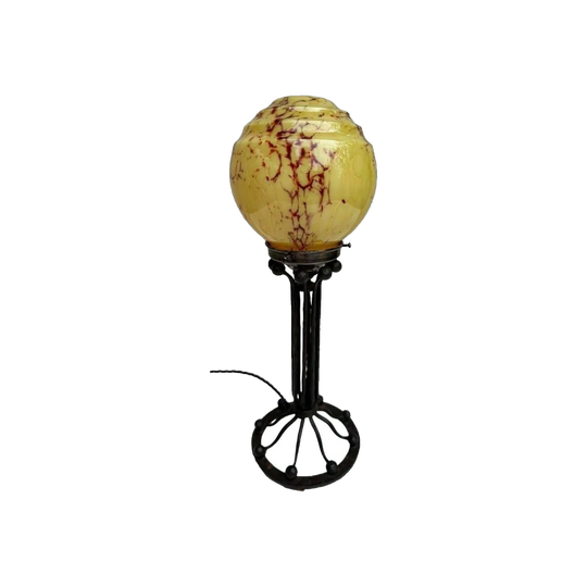 1930s French Art Deco Hand-Forged Black Iron and Brass Table Lamp with Original Stepped Cream and Brown Glass Shade