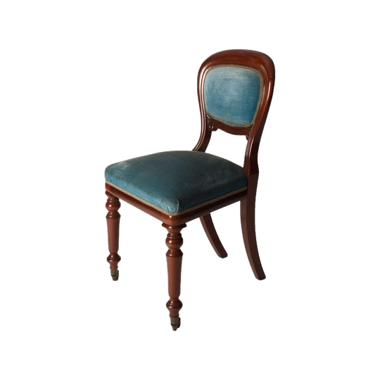 Early Victorian English Long Set of 12 Mahogany Balloon-Back Dining Chairs