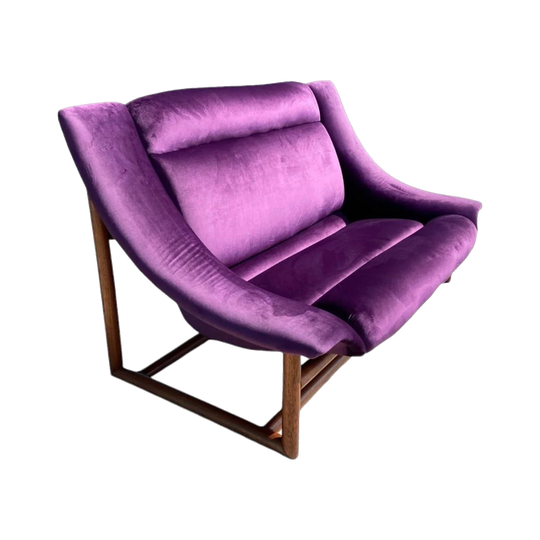 Henga Settee by Danish Deluxe, 1960s — Reupholstered in Aubergine Melina Velvet