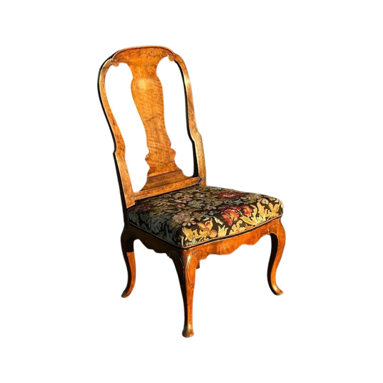 Walnut chair with spoon shaped back and woolwork seat, C. 1740